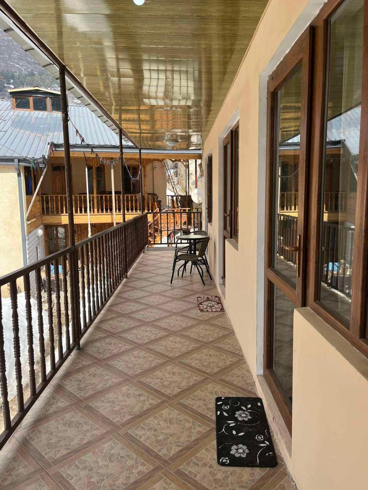 Sunny Hotel Mestia Kültér fotó